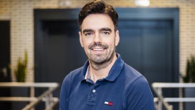 Niels%20online.jpg Niels%20online.jpg